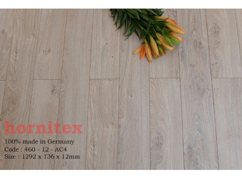 Sàn gỗ công nghiệp Đức Hornitex 460 – 12 – AC4 (1292x136x12mm)